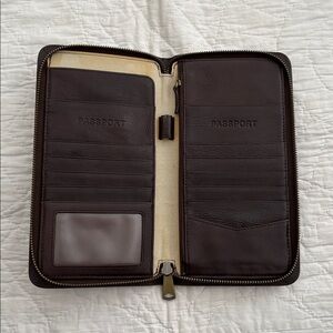 Fossil Passport Wallet